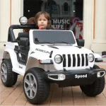 ⁦سيارة كهربائية للاطفال Jeep Wrangler ريموت كنترول - ابيض FT-938⁩ - الصورة ⁦3⁩